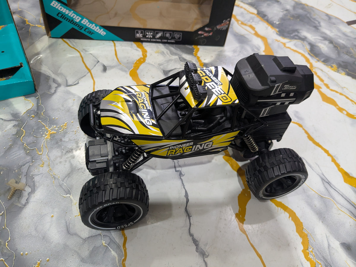 Pioneer Racing RC Off-Road Climbing Car – High Torque All-Terrain Remote Control Buggy
